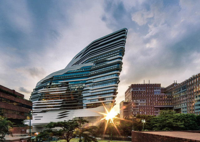 Zaha Hadid's Innovation Tower at Hong Kong Polytechnic University 