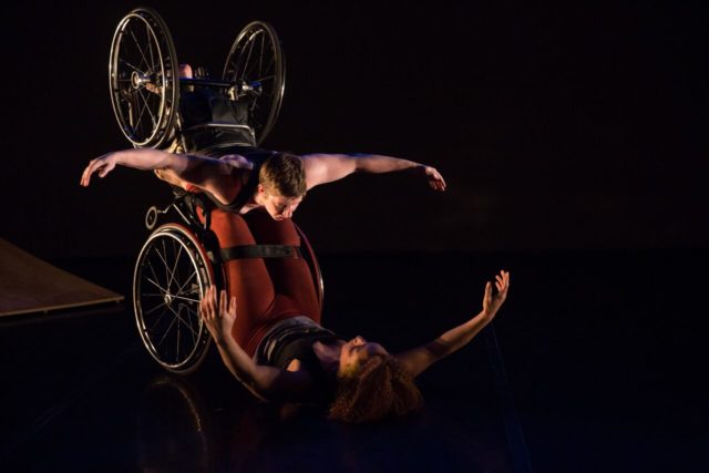 Alice Sheppard and Laurel Lawson of Kinetic Light in Broken Intent (Photo: Scott Shaw)